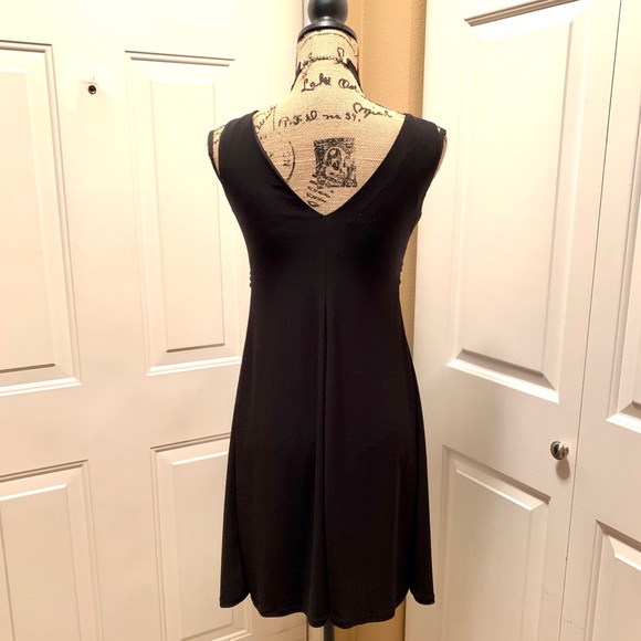 Little Black Dress - Picture 5 of 6